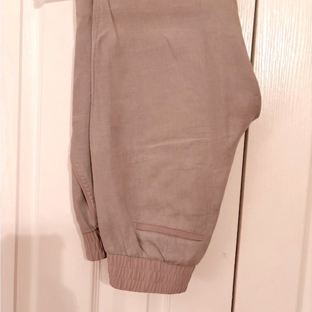 Athleta Elastic Waist Casual Wear Pants